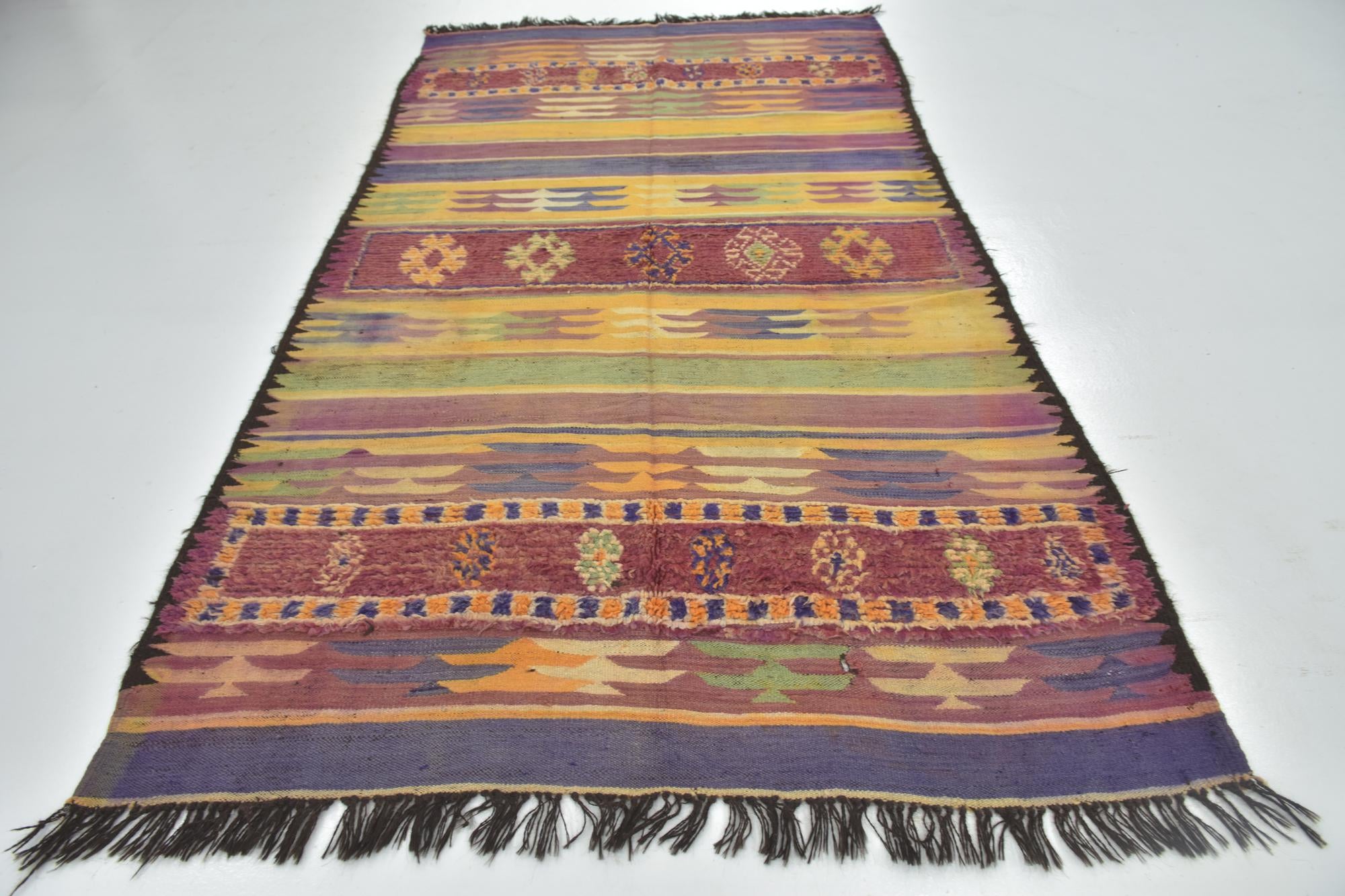 5' 8 x 10' 3 Hand Knotted Moroccan Wool Rug