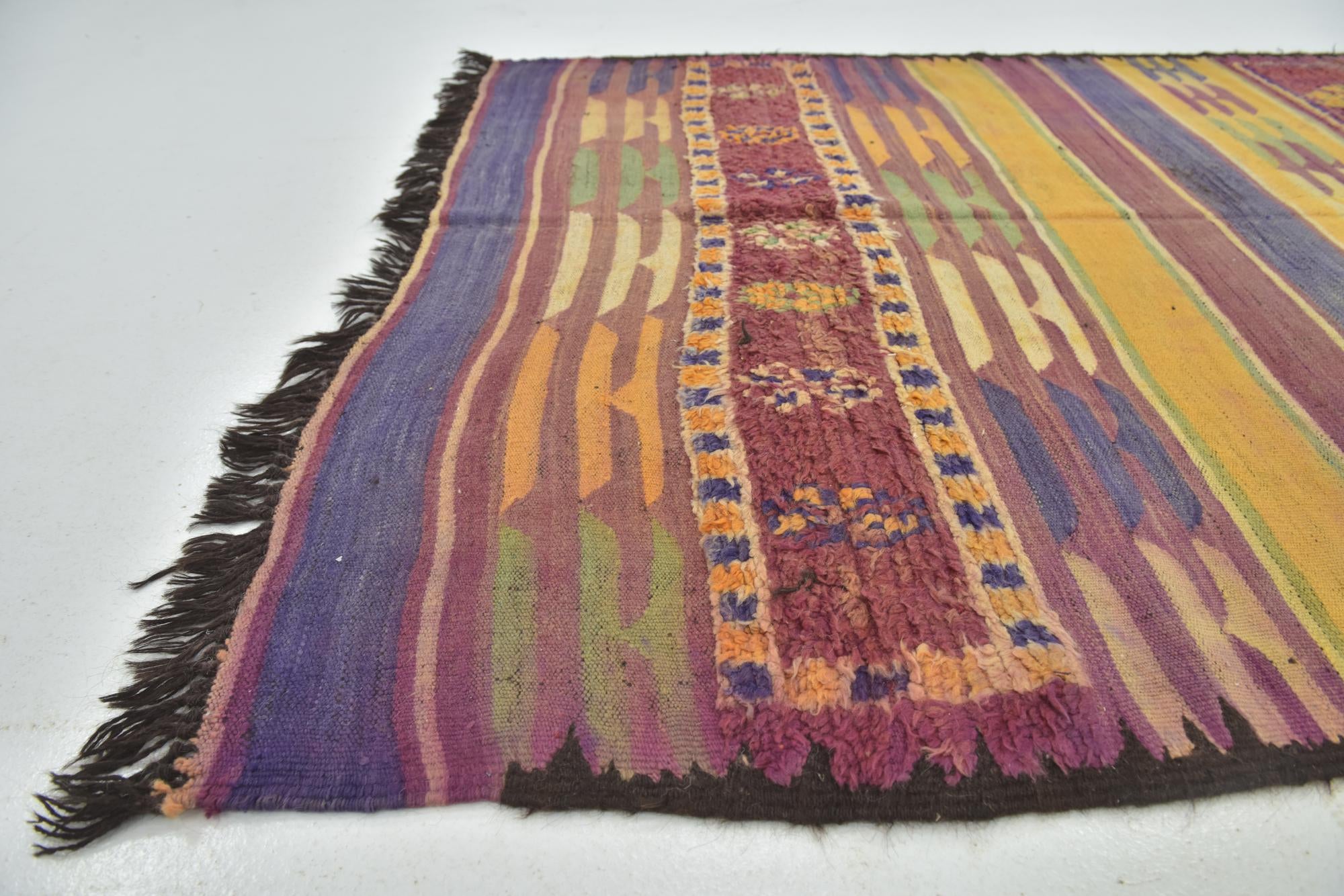 5' 8 x 10' 3 Hand Knotted Moroccan Wool Rug