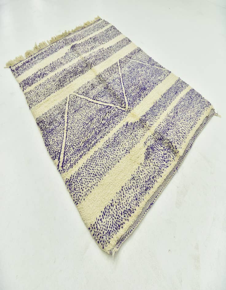 Detail image of 6' 8 x 9'  Hand Knotted Moroccan Wool Rug