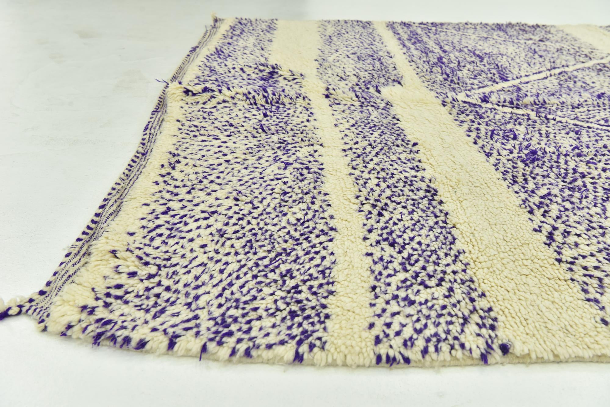 6' 8 x 9' Hand Knotted Moroccan Wool Rug