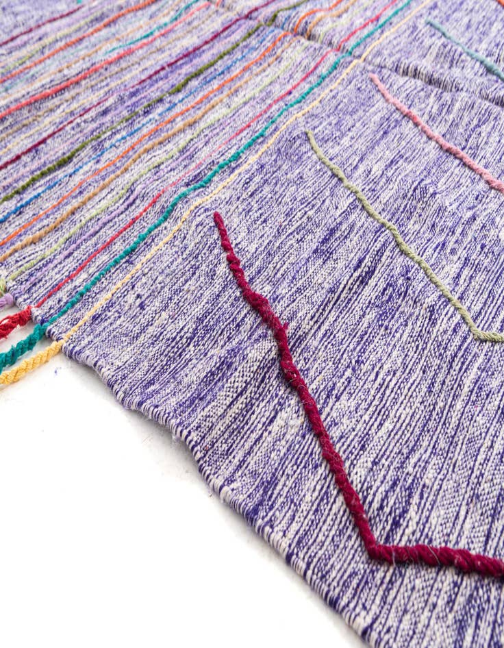 Detail image of 6' 4 x 9' 10  Hand Knotted Moroccan Wool Rug