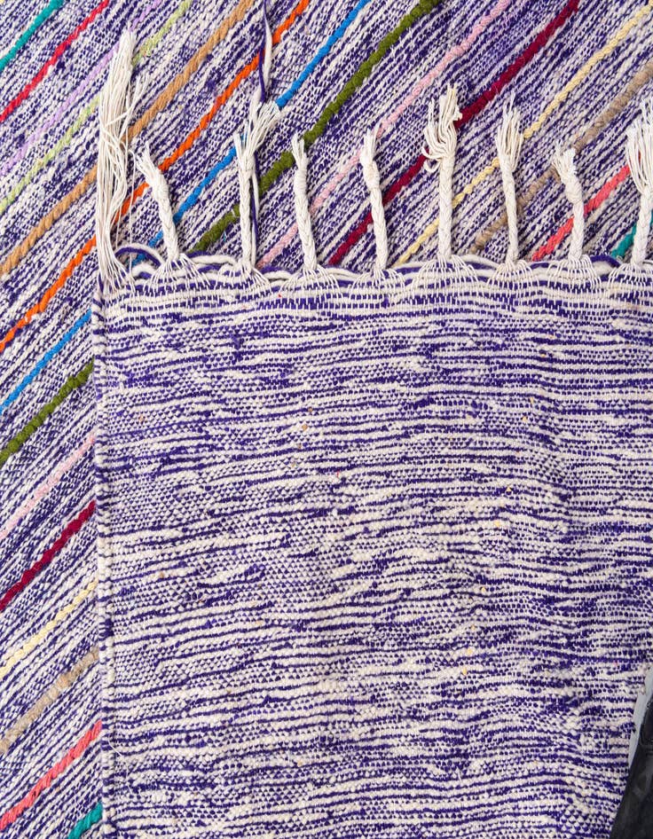 Detail image of 6' 4 x 9' 10  Hand Knotted Moroccan Wool Rug