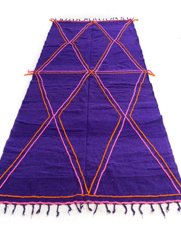 Detail image of 6' 7 x 9' 7  Hand Knotted Moroccan Wool Rug