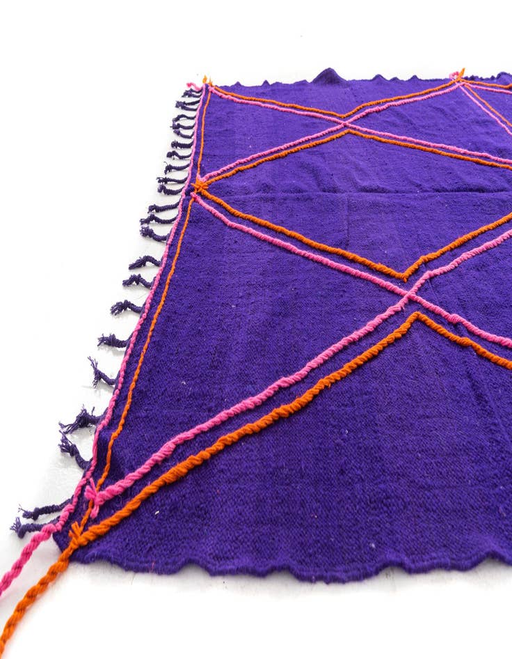 Detail image of 6' 7 x 9' 7  Hand Knotted Moroccan Wool Rug