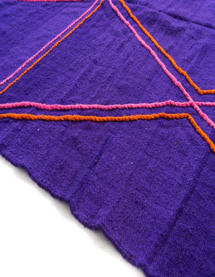 Detail image of 6' 7 x 9' 7 Hand Knotted Moroccan Wool Rug