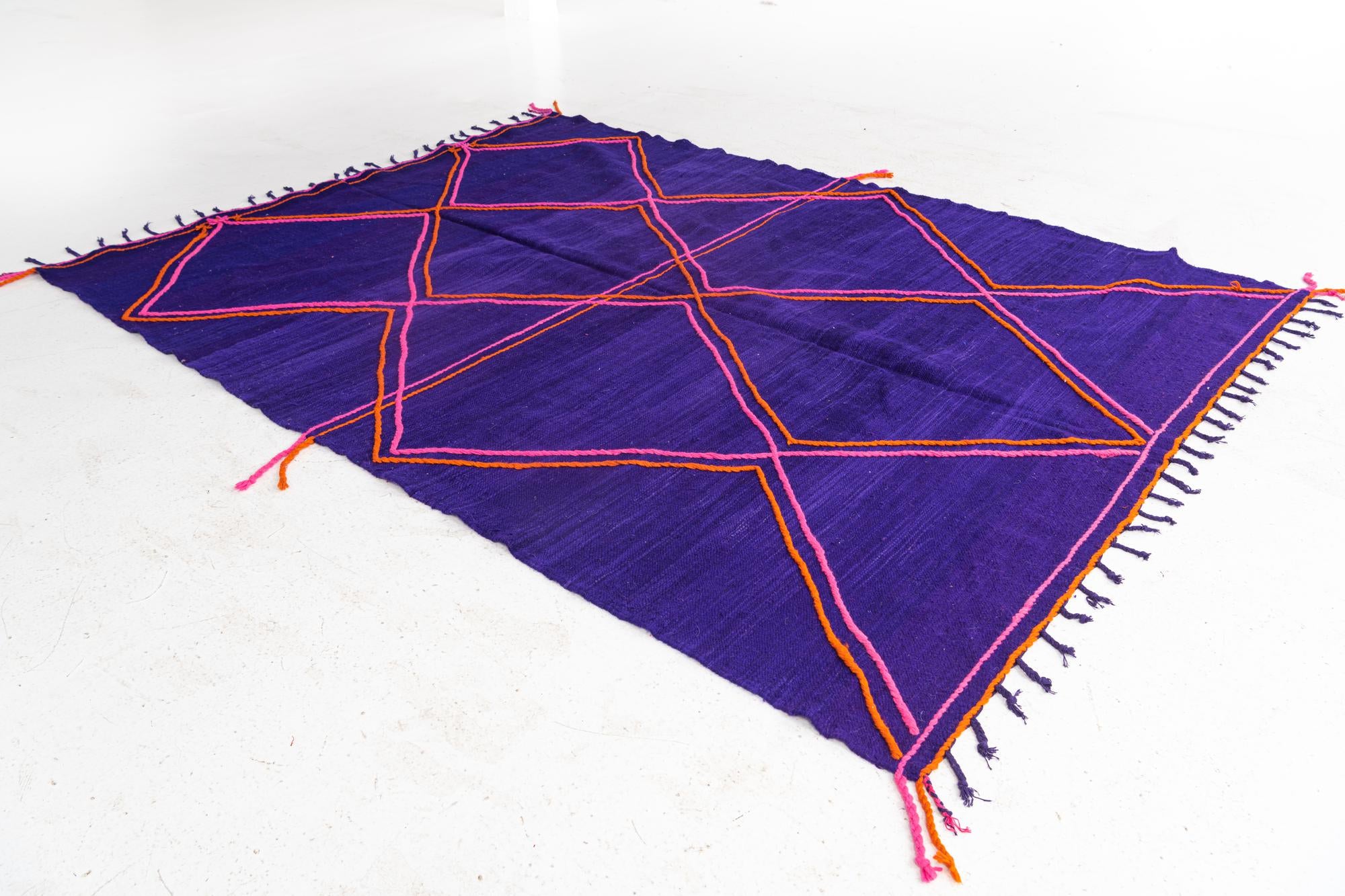 6' 9 x 9' 6 Hand Knotted Moroccan Wool Rug