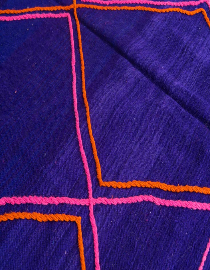 Detail image of 6' 9 x 9' 6  Hand Knotted Moroccan Wool Rug