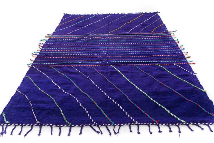 Detail image of 6' 9 x 9' 9 Hand Knotted Moroccan Wool Rug