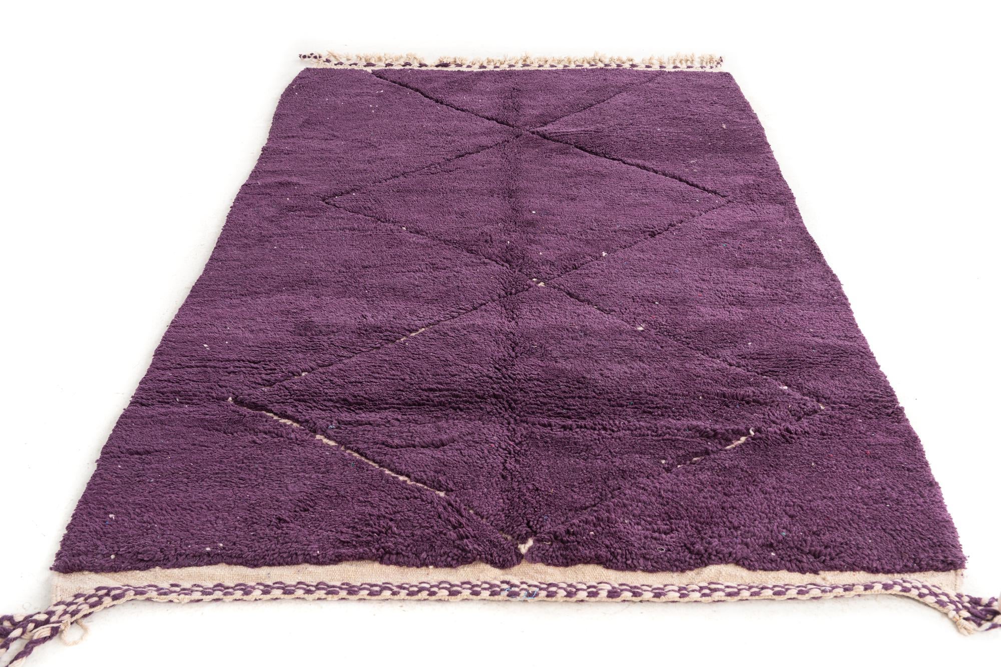 5' 6 x 8' 4 Hand Knotted Moroccan Wool Rug