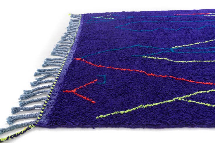 Detail image of 6' 8 x 9' 4 Hand Knotted Moroccan Wool Rug