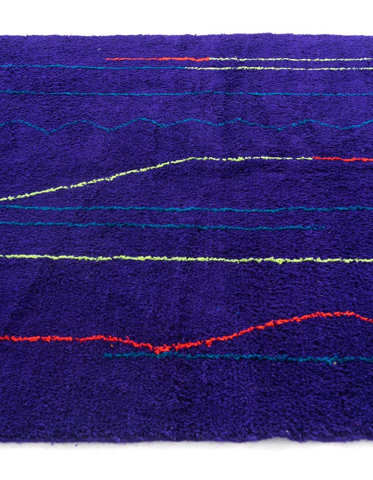 Detail image of 6' 8 x 9' 4  Hand Knotted Moroccan Wool Rug