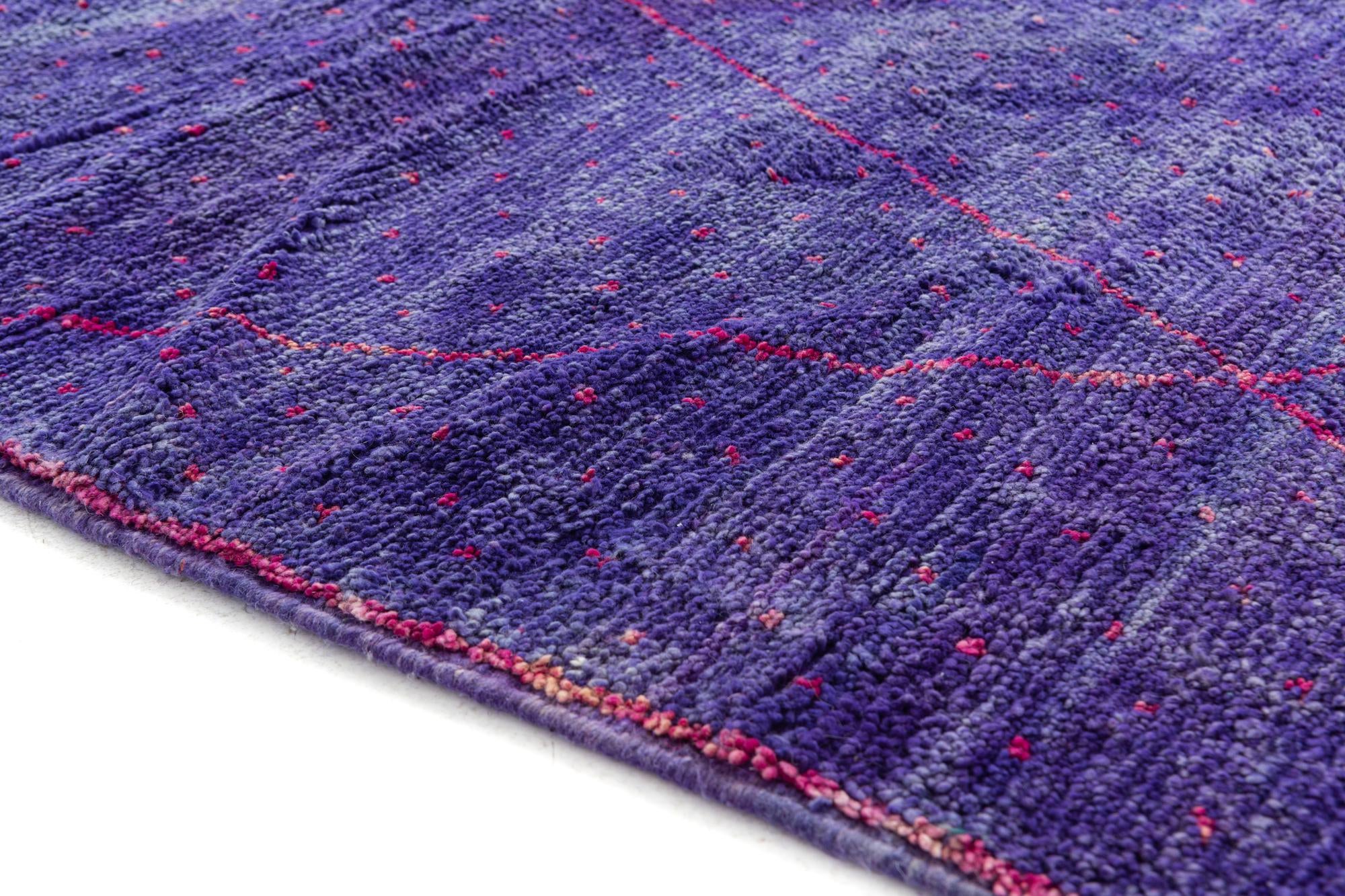 5' 9 x 8' Hand Knotted Moroccan Wool Rug