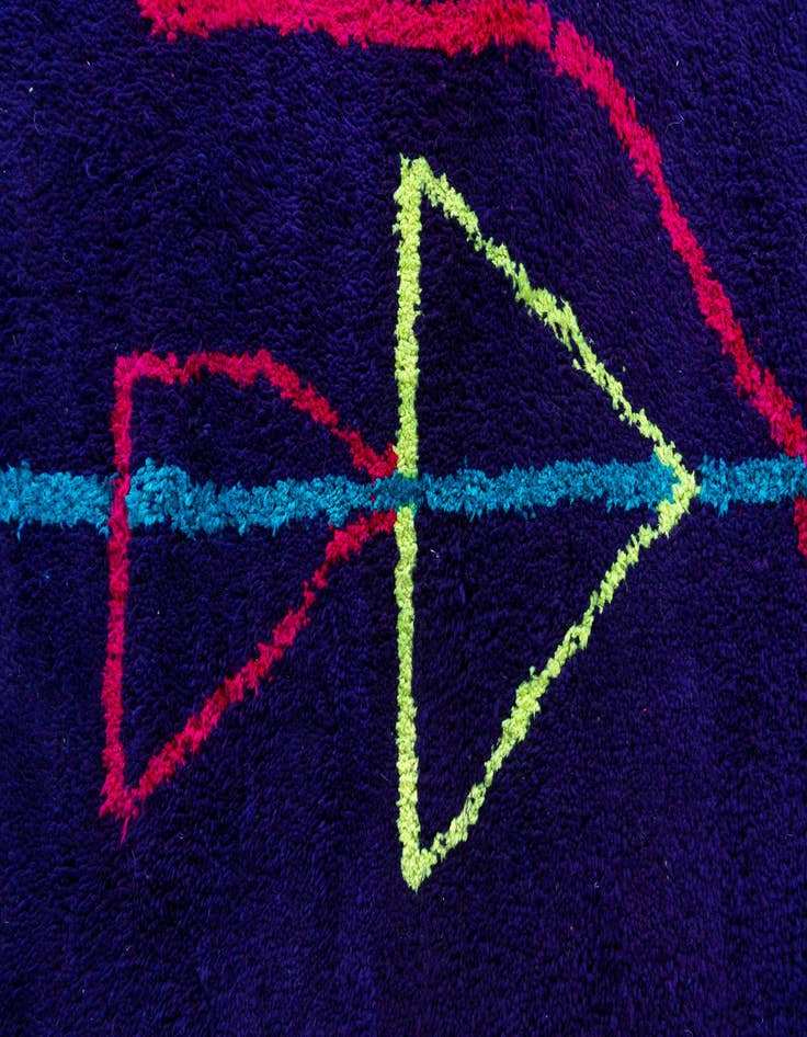 Detail image of 6' 10 x 9' 4  Hand Knotted Moroccan Wool Rug