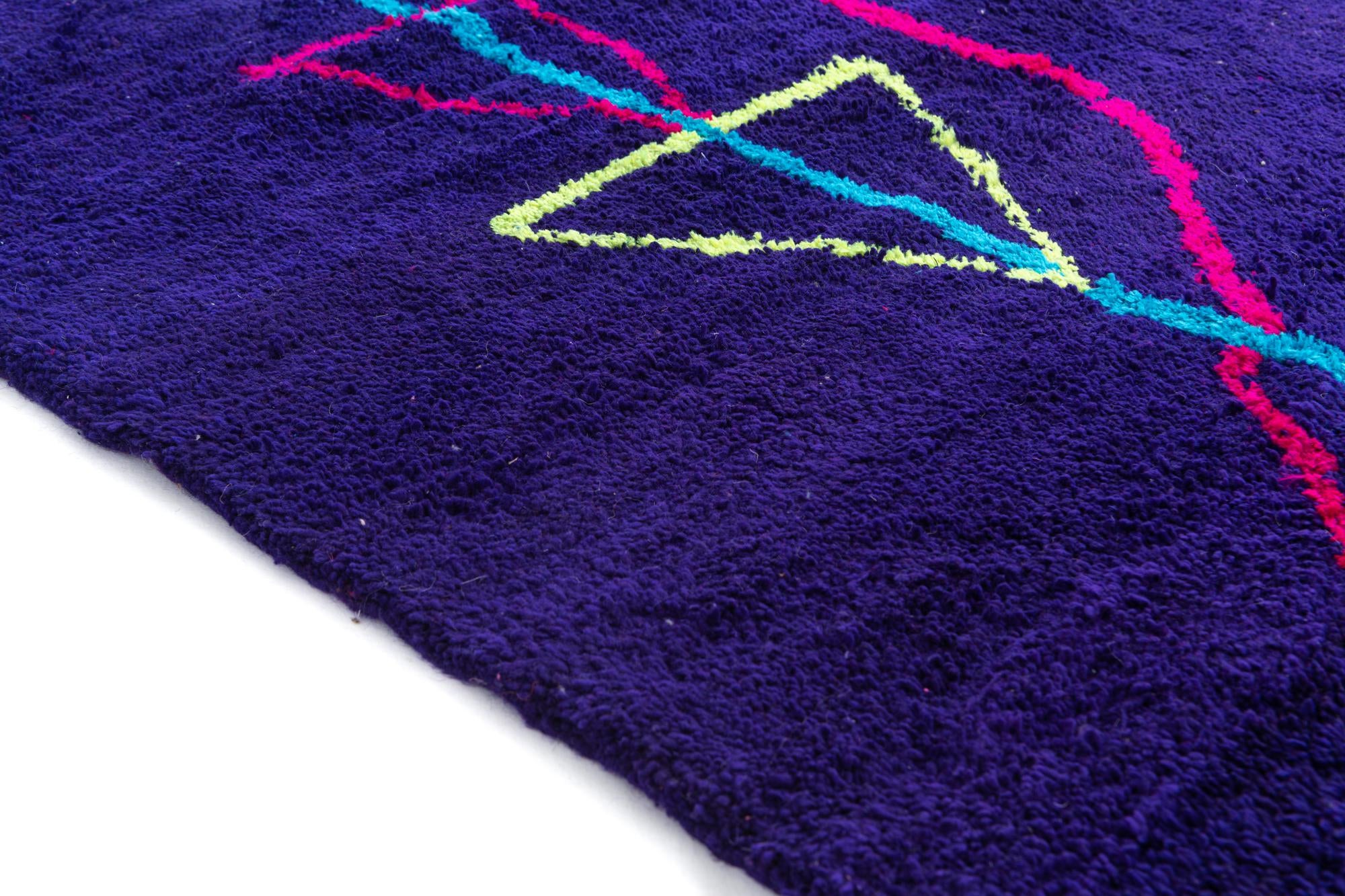 6' 10 x 9' 4 Hand Knotted Moroccan Wool Rug