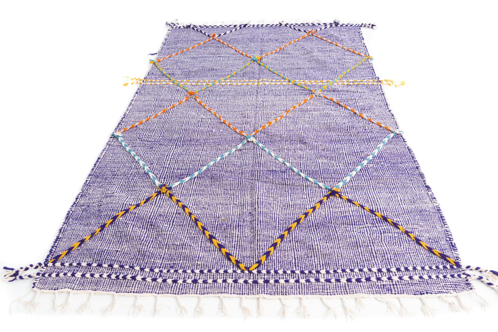 5' x 8' 4 Hand Knotted Moroccan Wool Rug