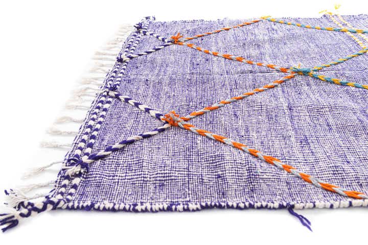 5' x 8' 4 Hand Knotted Moroccan Wool Rug