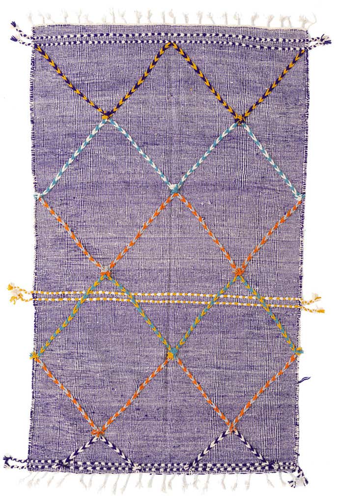 5' x 8' 4 Hand Knotted Moroccan Wool Rug