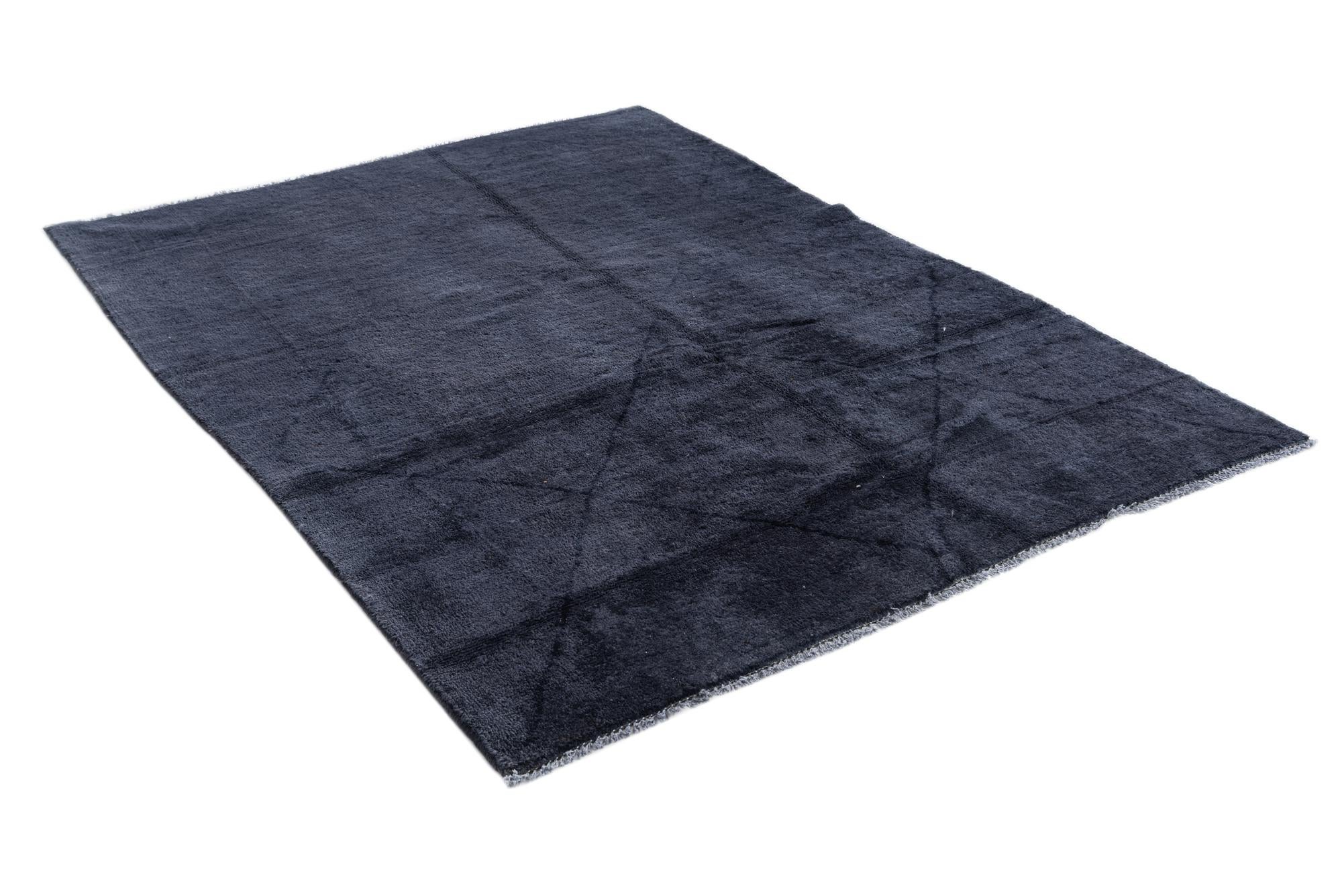 4' 9 x 6' 6 Hand Knotted Moroccan Wool Rug