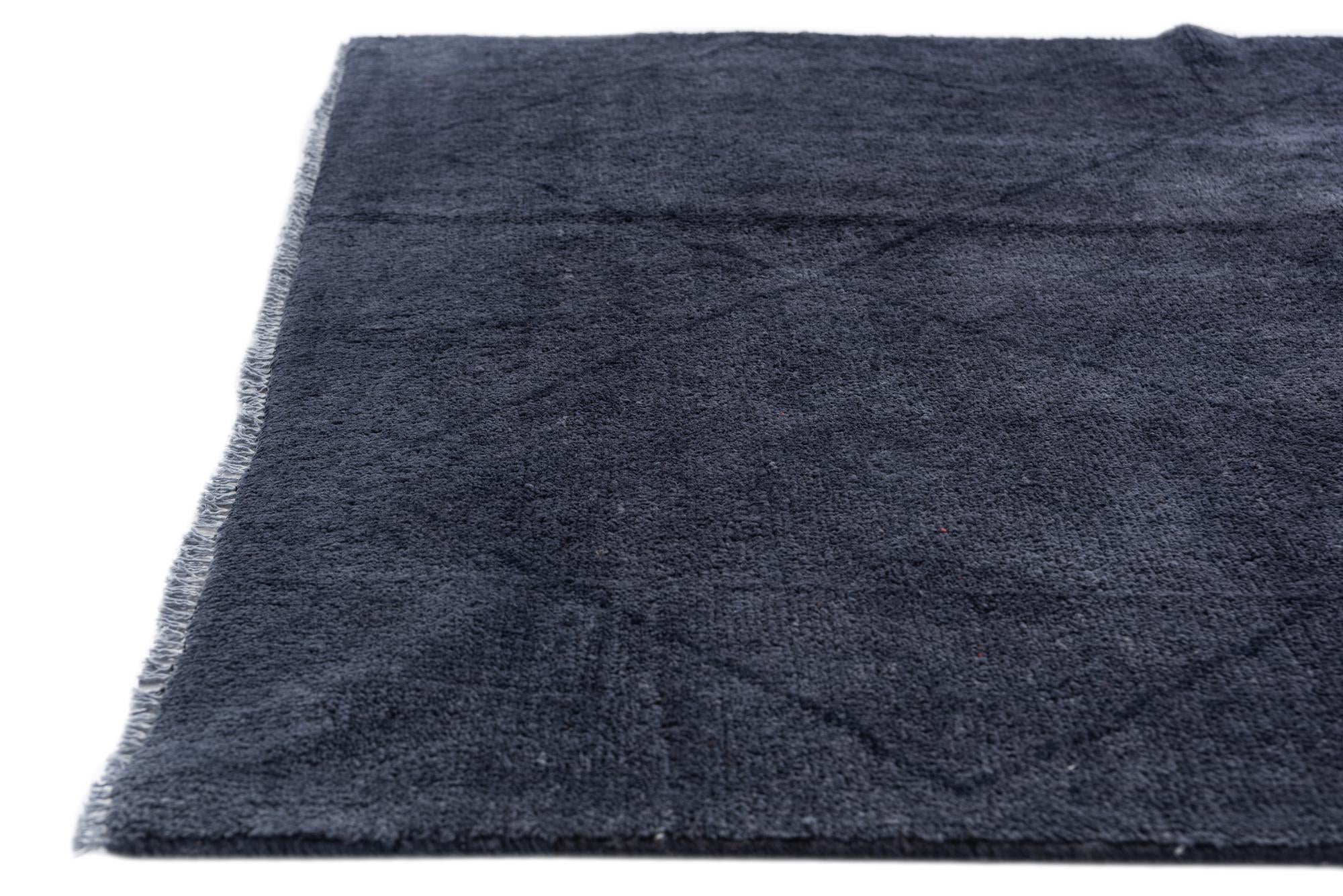 4' 9 x 6' 6 Hand Knotted Moroccan Wool Rug
