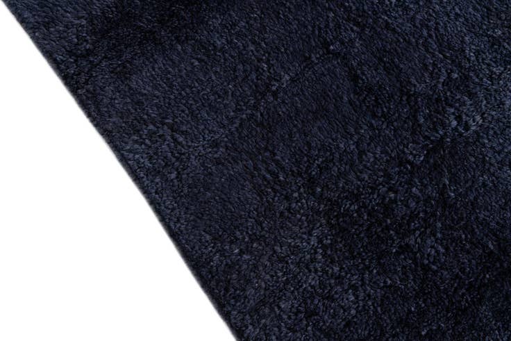 Detail image of 5' 6 x 8' Hand Knotted Moroccan Wool Rug