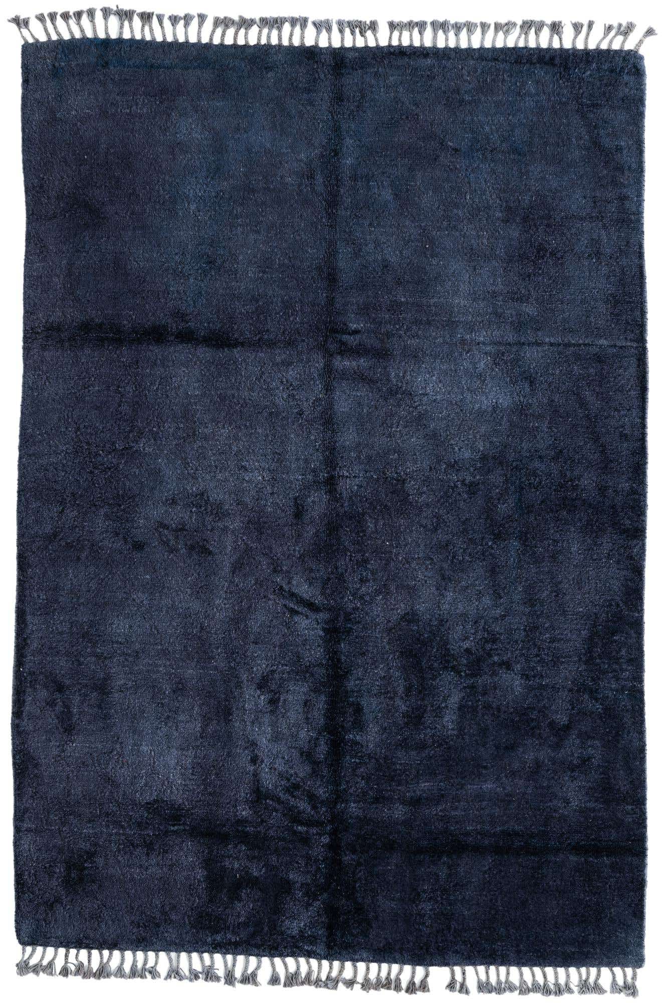 5' 6 x 8' Hand Knotted Moroccan Wool Rug