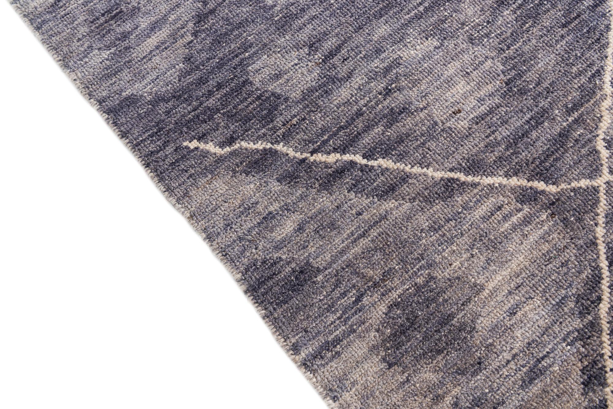 8' x 9' 10 Hand Knotted Moroccan Wool Rug
