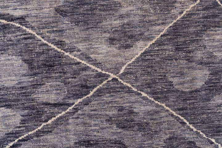 8' x 9' 10 Hand Knotted Moroccan Wool Rug