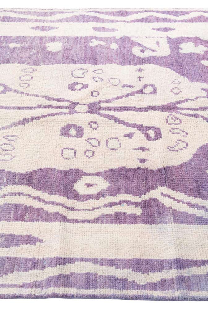 5' 10 x 9' 5 Hand Knotted Moroccan Wool Rug