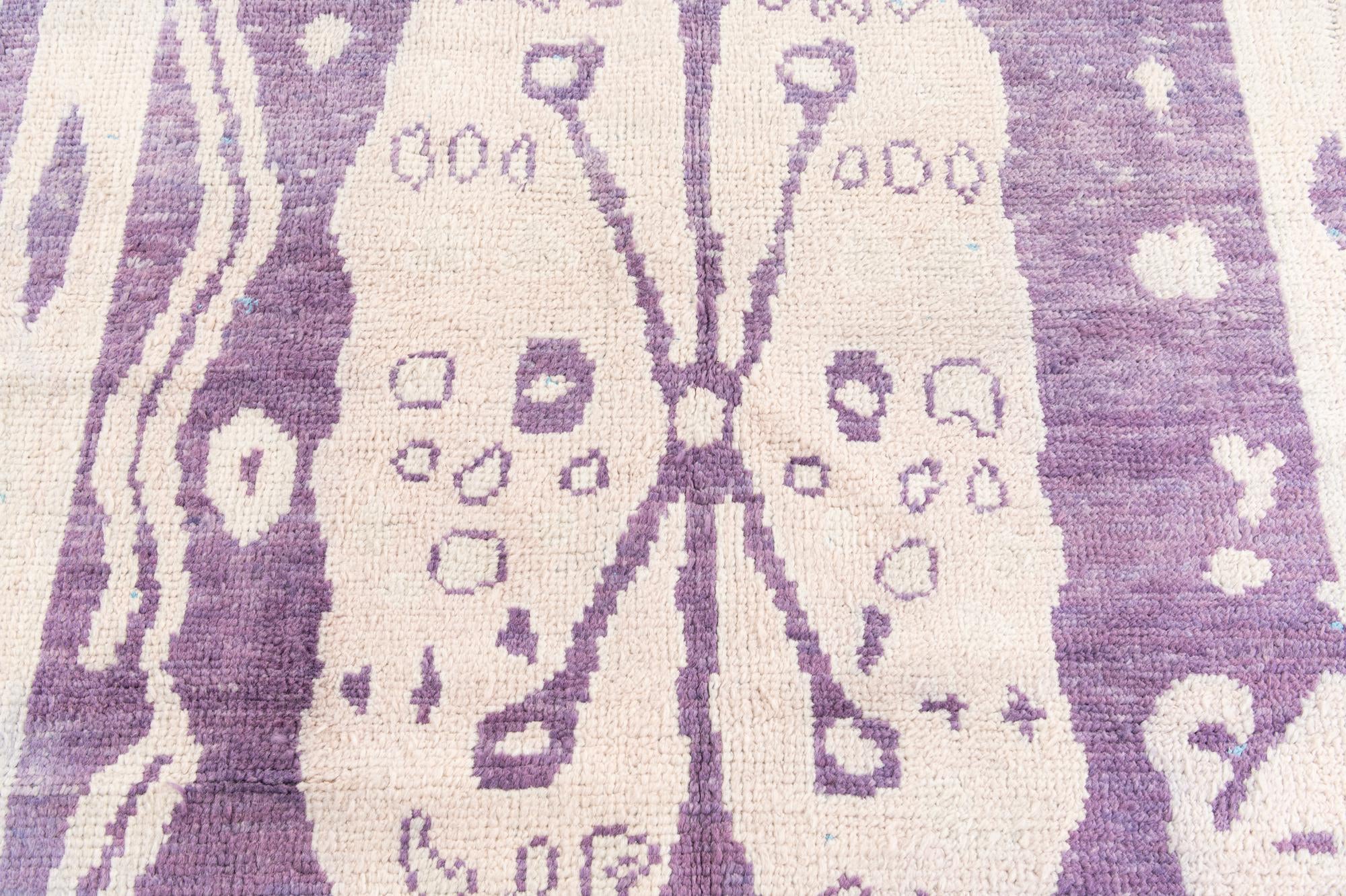5' 10 x 9' 5 Hand Knotted Moroccan Wool Rug