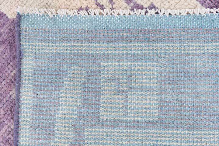5' 10 x 9' 5 Hand Knotted Moroccan Wool Rug