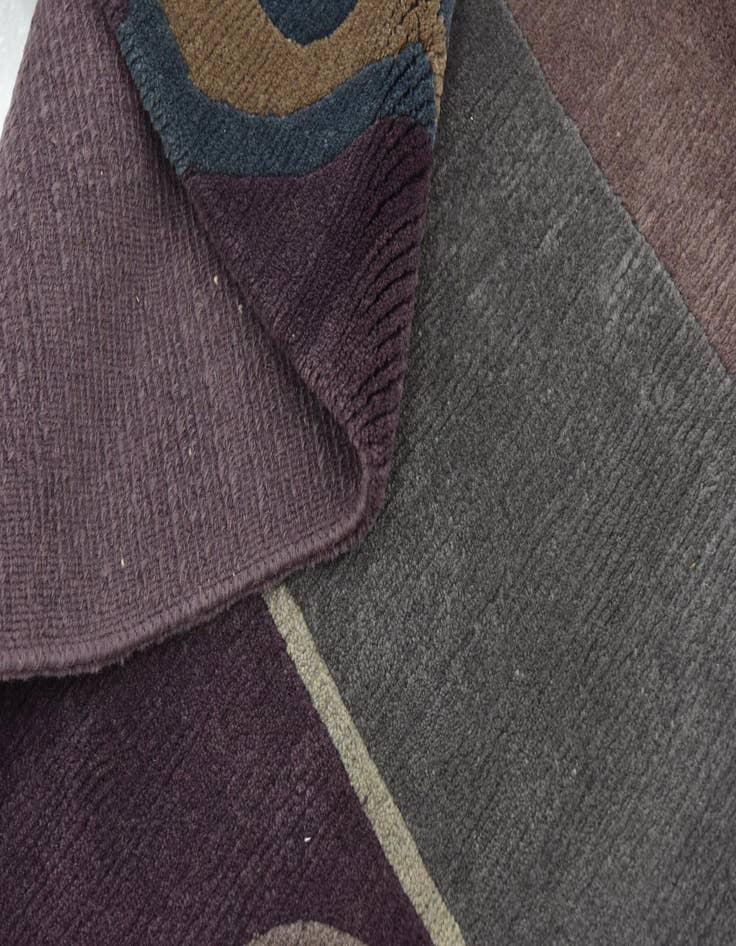 Detail image of 8' 3 x 11' 9 Hand Knotted Nepal Wool Rug