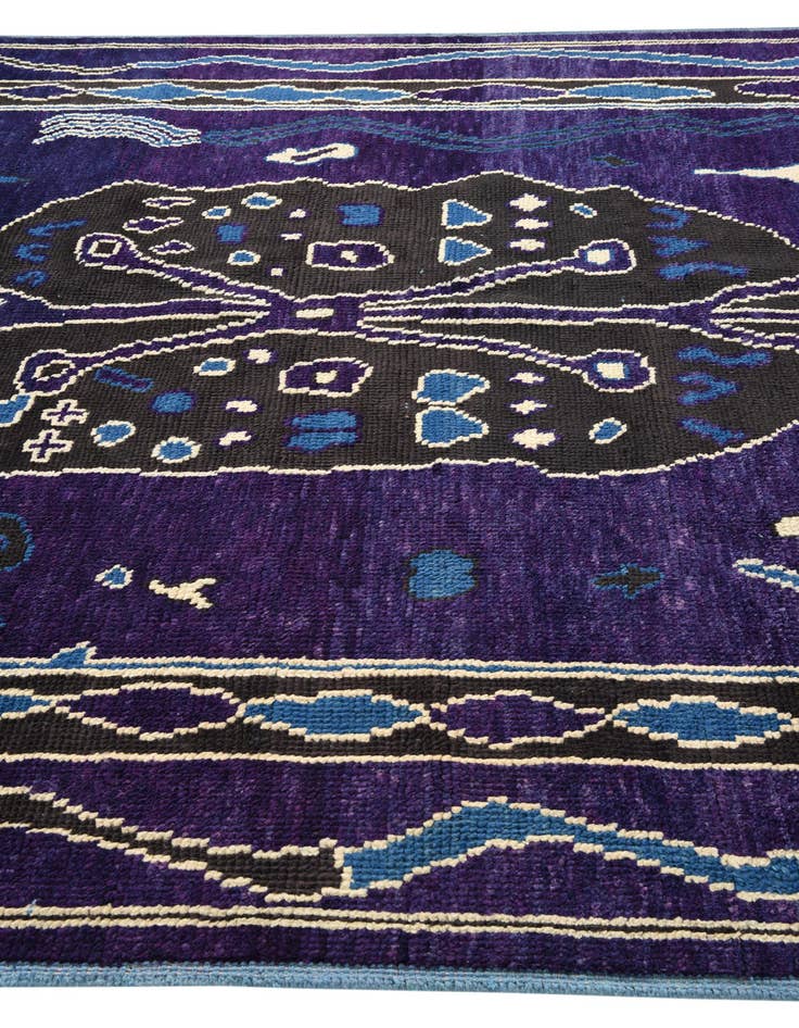 Detail image of 8' 1 x 10' 1 Hand Knotted Oushak Wool Rug