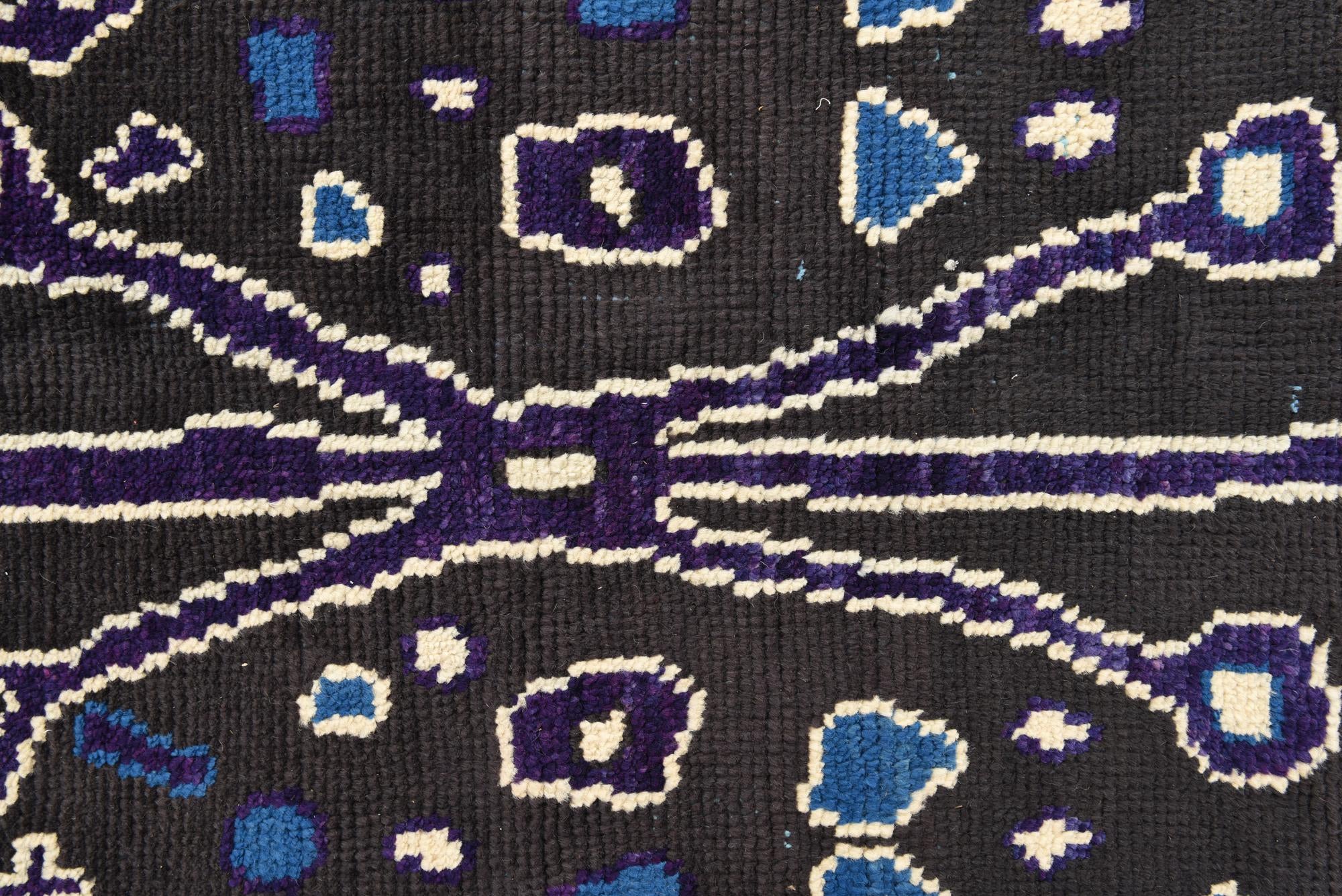 8' 1 x 10' 1 Hand Knotted Oushak Wool Rug