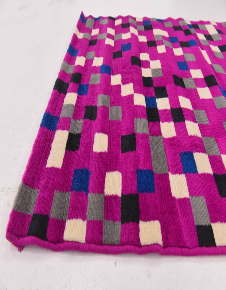 Detail image of 2' 7 x 4' 8 Reproduction Gabbeh Rug