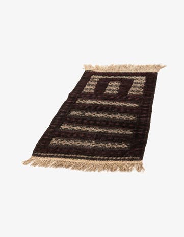2' 8 x 4' 7 Sofreh Rug