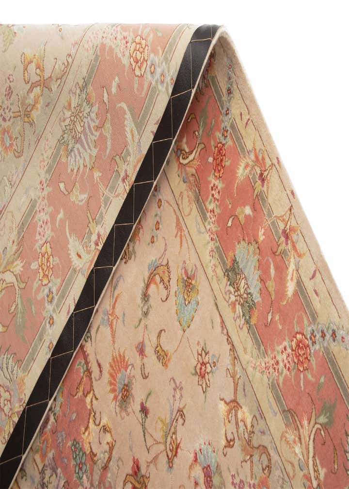 5' x 7' Tabriz Rug