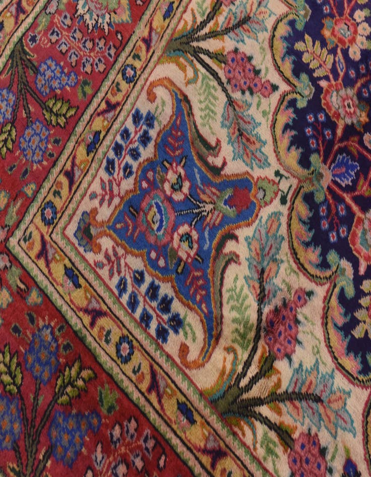 Detail image of 9' 5 x 13'  Hand Knotted Tabriz Persian Wool Rug