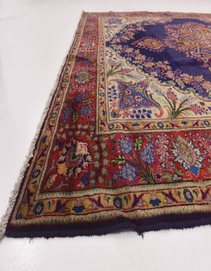 Detail image of 9' 5 x 13'  Hand Knotted Tabriz Persian Wool Rug