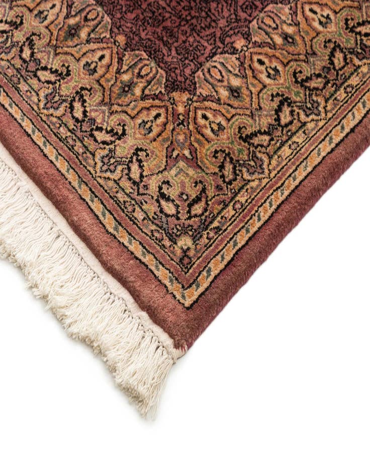 Detail image of 5' 7 x 7' 7 Taj Mahal Rug