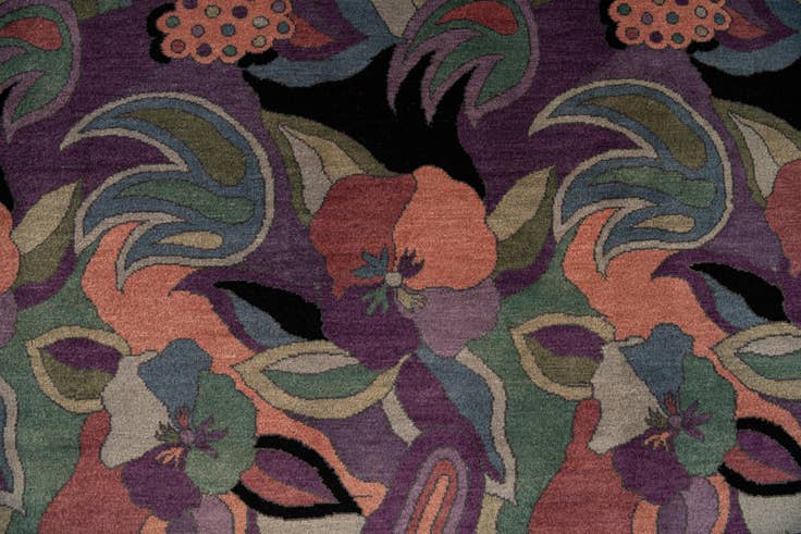 Detail image of 6' 5 x 9' Hand Knotted Tibet Wool Rug