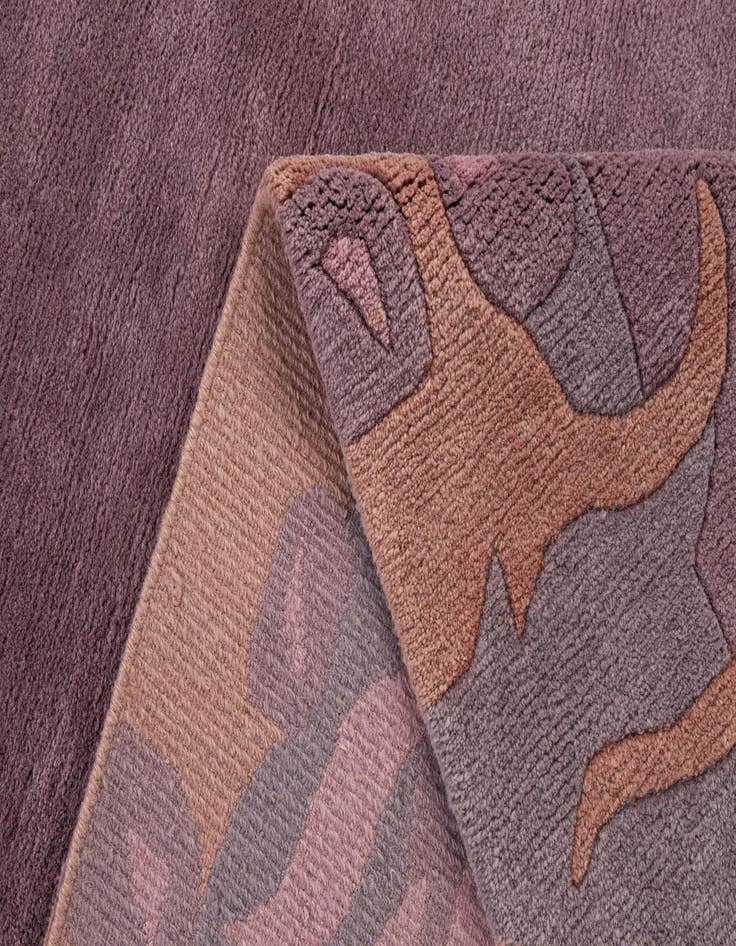 Detail image of 6' 8 x 9' 5  Hand Knotted Tibet Wool Rug