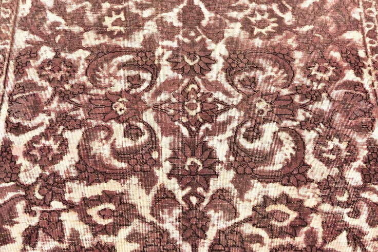 Detail image of 4' 8 x 6' 3 Hand Knotted Ultra Vintage Persian Wool Rug