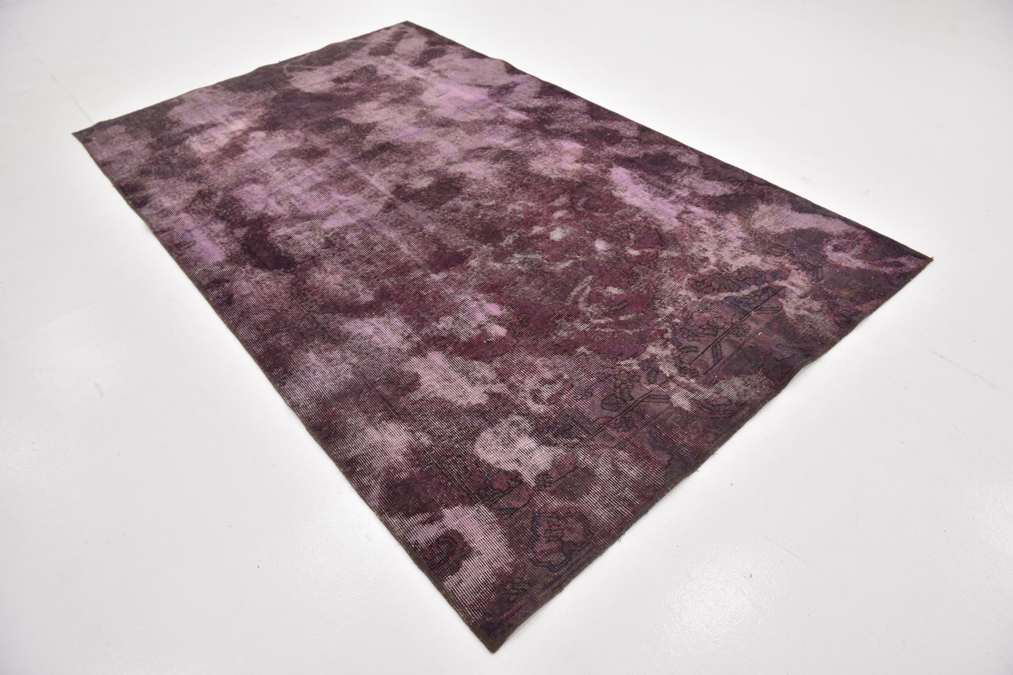 5' 7 x 9' Hand Knotted Ultra Vintage Persian Wool Rug