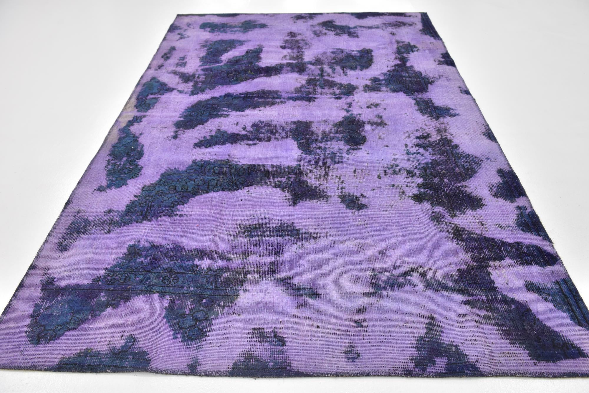 6' x 9' Hand Knotted Ultra Vintage Persian Wool Rug