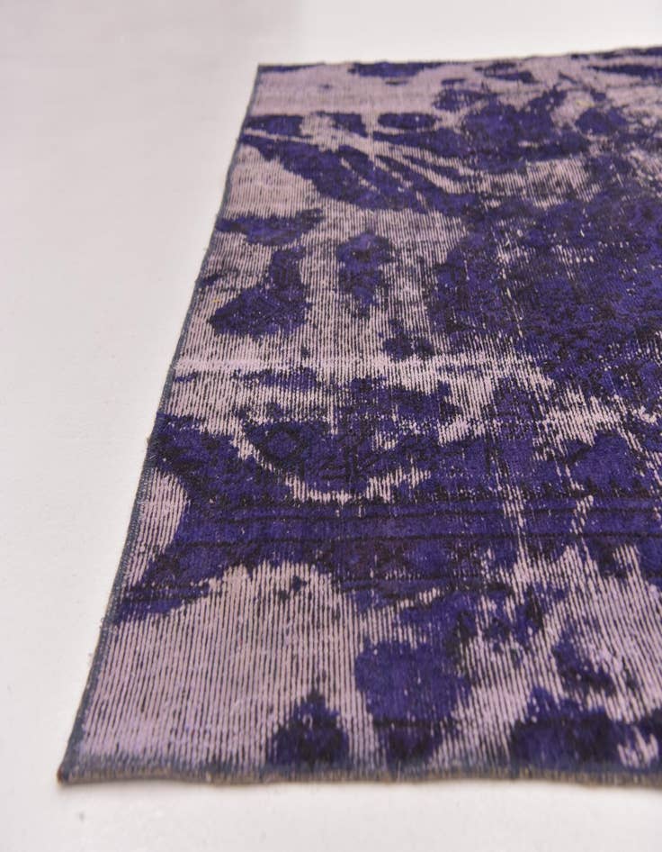 Detail image of 4' 10 x 8' 5  Hand Knotted Ultra Vintage Persian Wool Rug