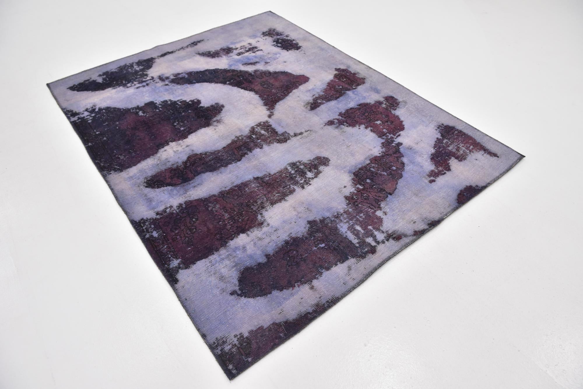 5' 5 x 6' 10 Hand Knotted Ultra Vintage Persian Wool Rug