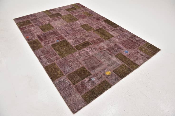 Detail image of 5' 10 x 8' 4 Hand Knotted Ultra Vintage Persian Wool Rug