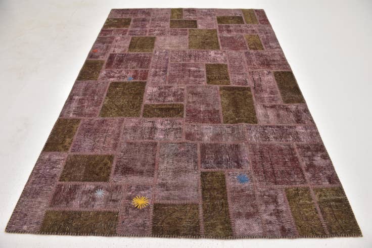 Detail image of 5' 10 x 8' 4 Hand Knotted Ultra Vintage Persian Wool Rug
