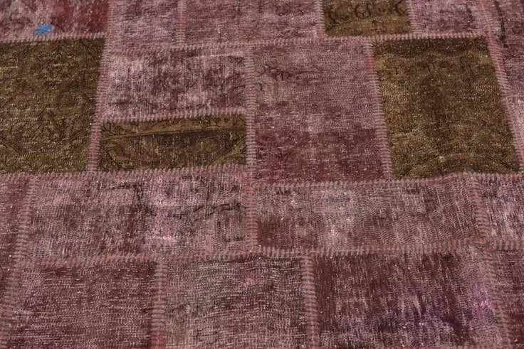 Detail image of 5' 10 x 8' 4 Hand Knotted Ultra Vintage Persian Wool Rug