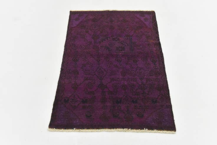 Detail image of 2' 7 x 4' 2 Hand Knotted Ultra Vintage Persian Wool Rug
